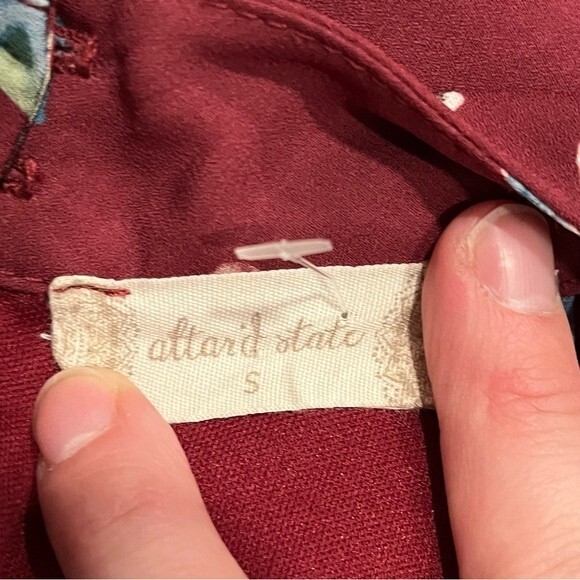 Altar’d State Burgundy & Pink Floral Print Romper Size Small - Picture 9 of 10